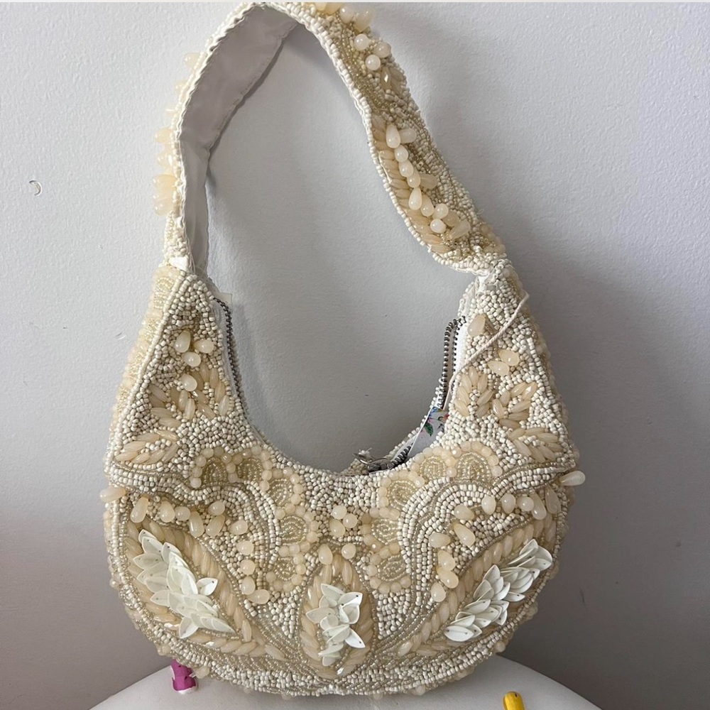 TJ Maxx Marshall’s viral white Pearl floral Beaded bead Shoulder Bag sequins
